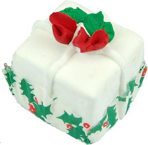 Mini Christmas Fakey Cakes Rose