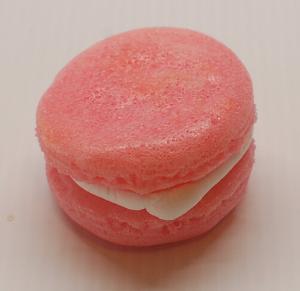 Fake Macarons with Cream Pink